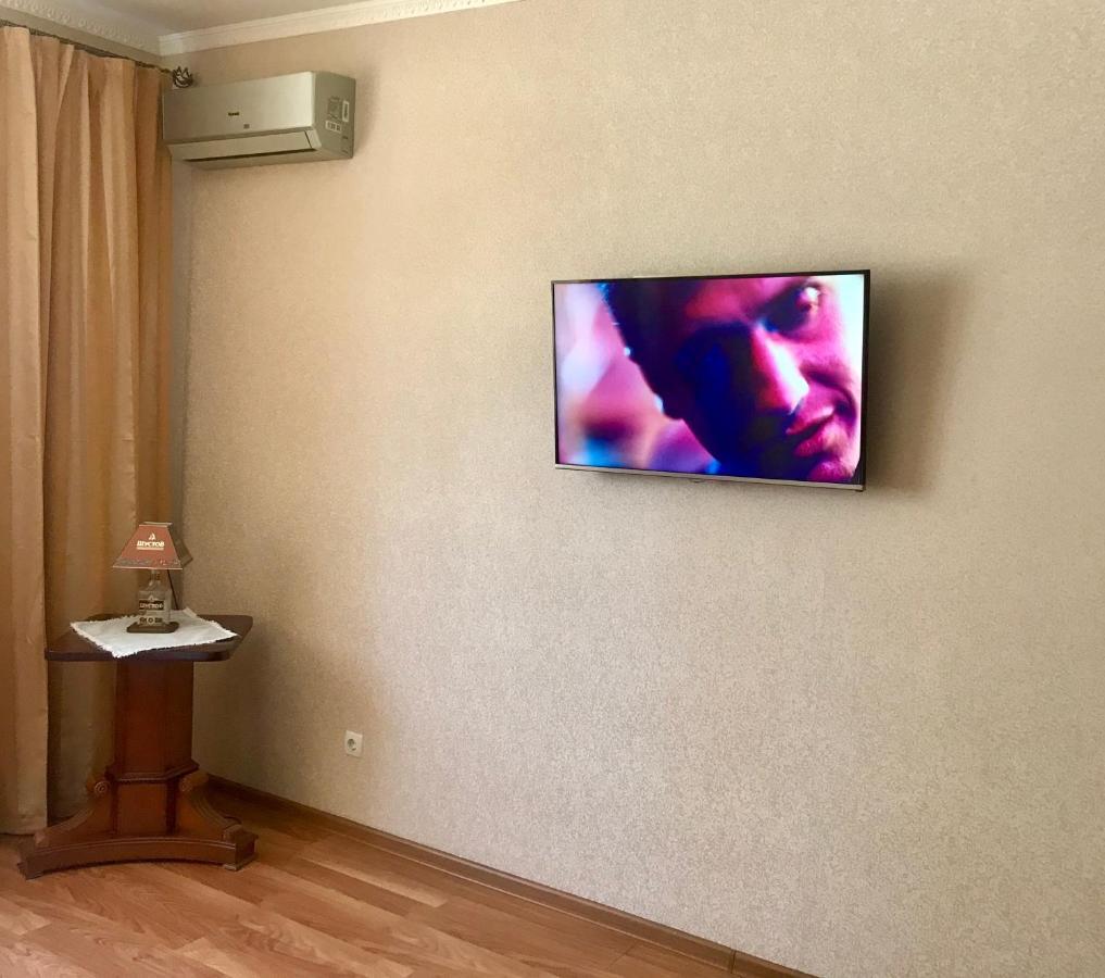 Apartments & Vernissage On Kostandi Street Odessa Zewnętrze zdjęcie
